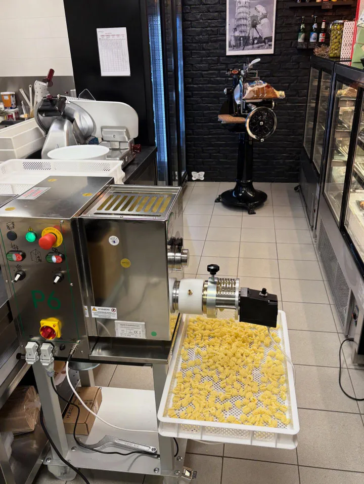 Préparation des pâtes fraîches chez MASCI